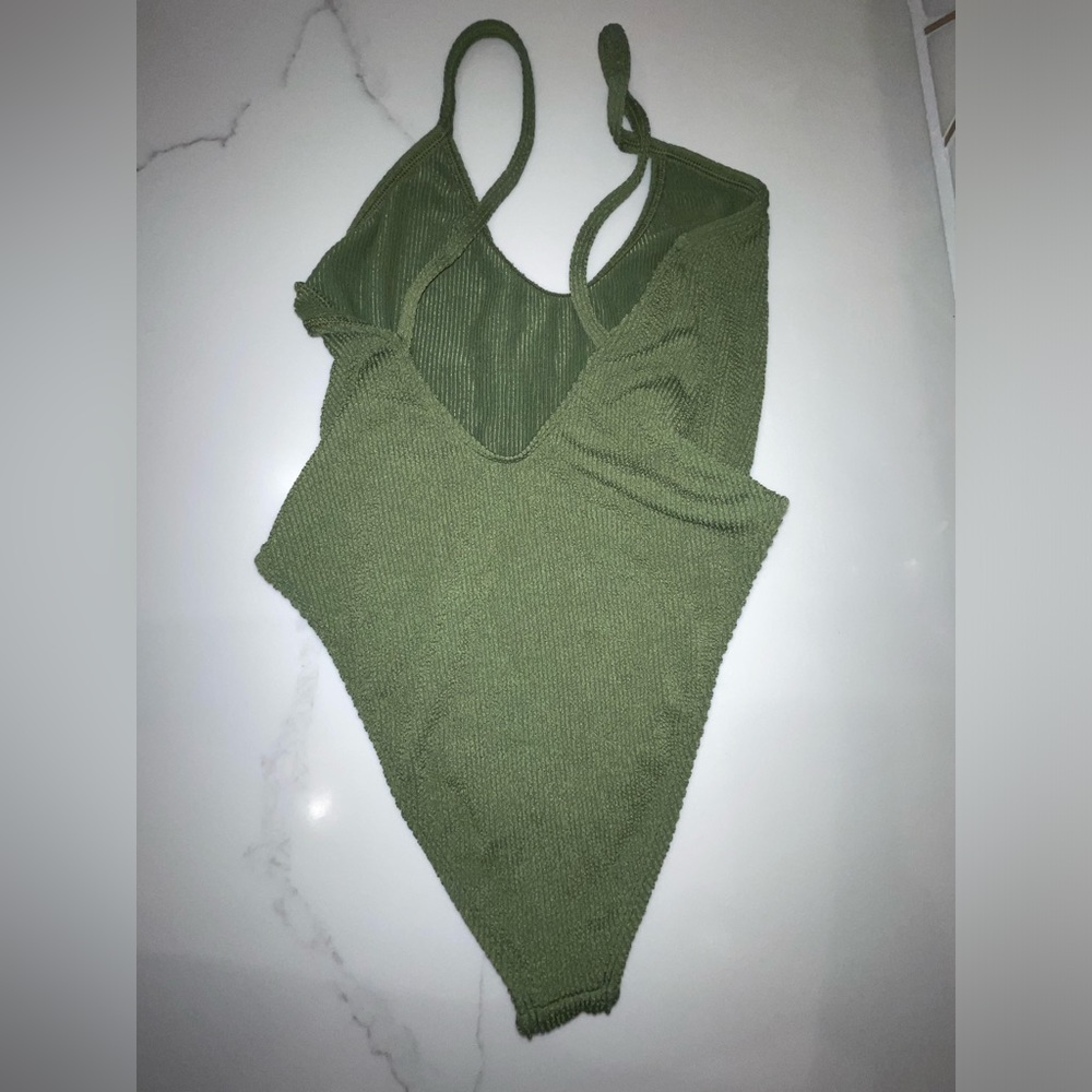 NWT Good American one piece swimsuit - Picture 5 of 6